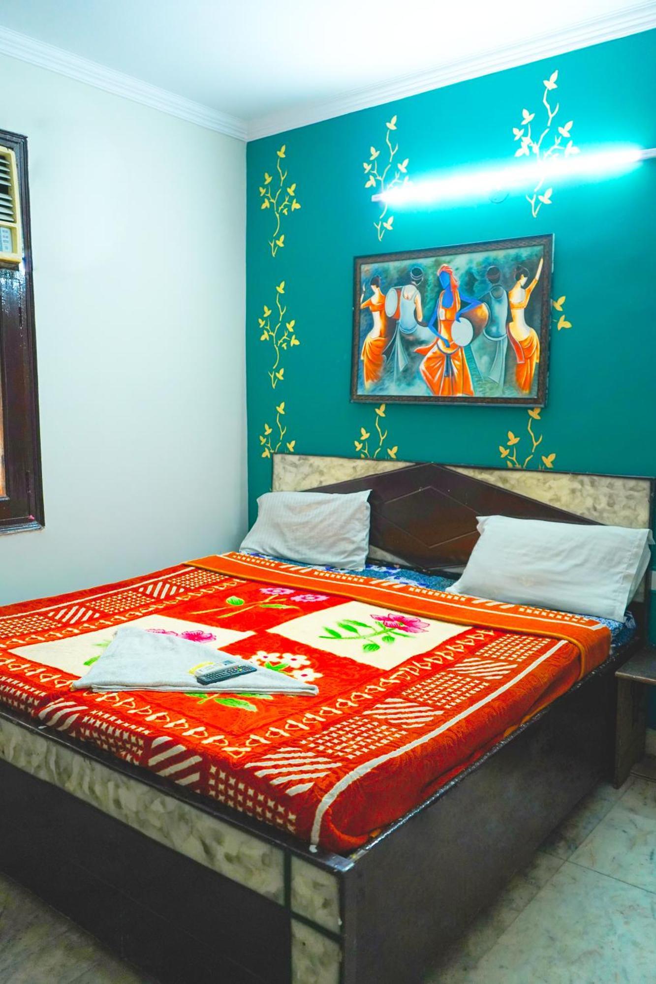 Hotel Bliss Bourn - Lajpat Nagar Nové Dillí Exteriér fotografie
